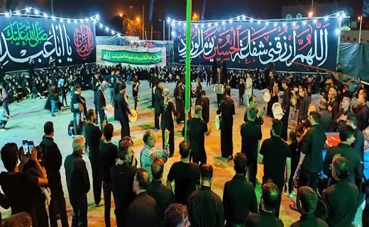 سوگواری مردم خراسان جنوبی در شب عاشورا + تصاویر سوگواری مردم خراسان جنوبی در شب عاشورا + تصاویر
