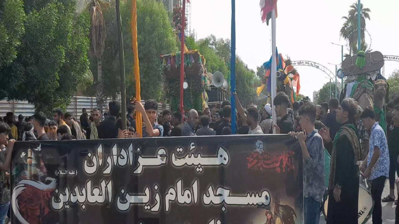عزاداری مردم هرمزگان در روز عاشورا + فیلم