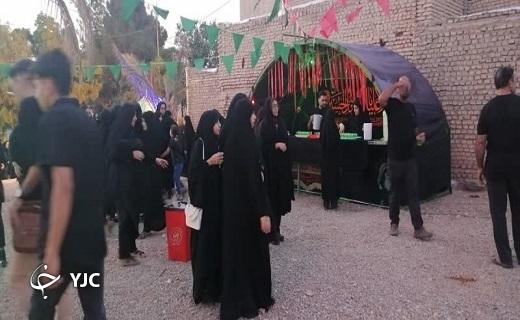 برپایی موکب شهدا در شب در دهستان سبزدشت بافق+تصویر