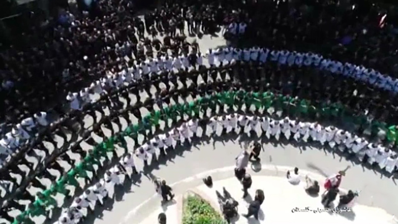 تصاویری از مراسم عزاداری ظهر عاشورا در نقاط مختلف کشور