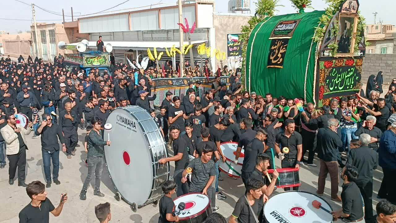 عزاداری دلدادگان مکتب عاشورا در خراسان جنوبی