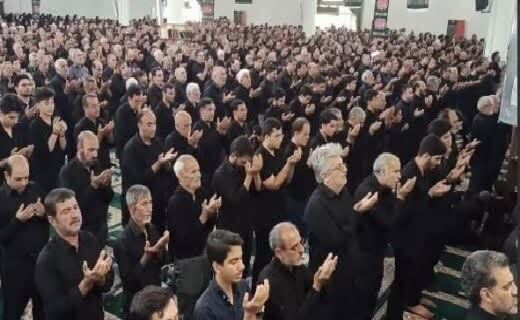 اقامه نماز جمعه عاشورایی + تصاویر