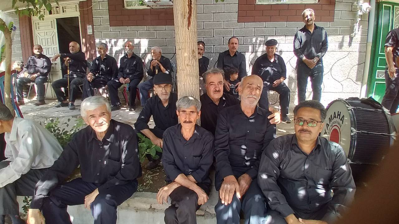 سوگواران حسینی در صالح آباد