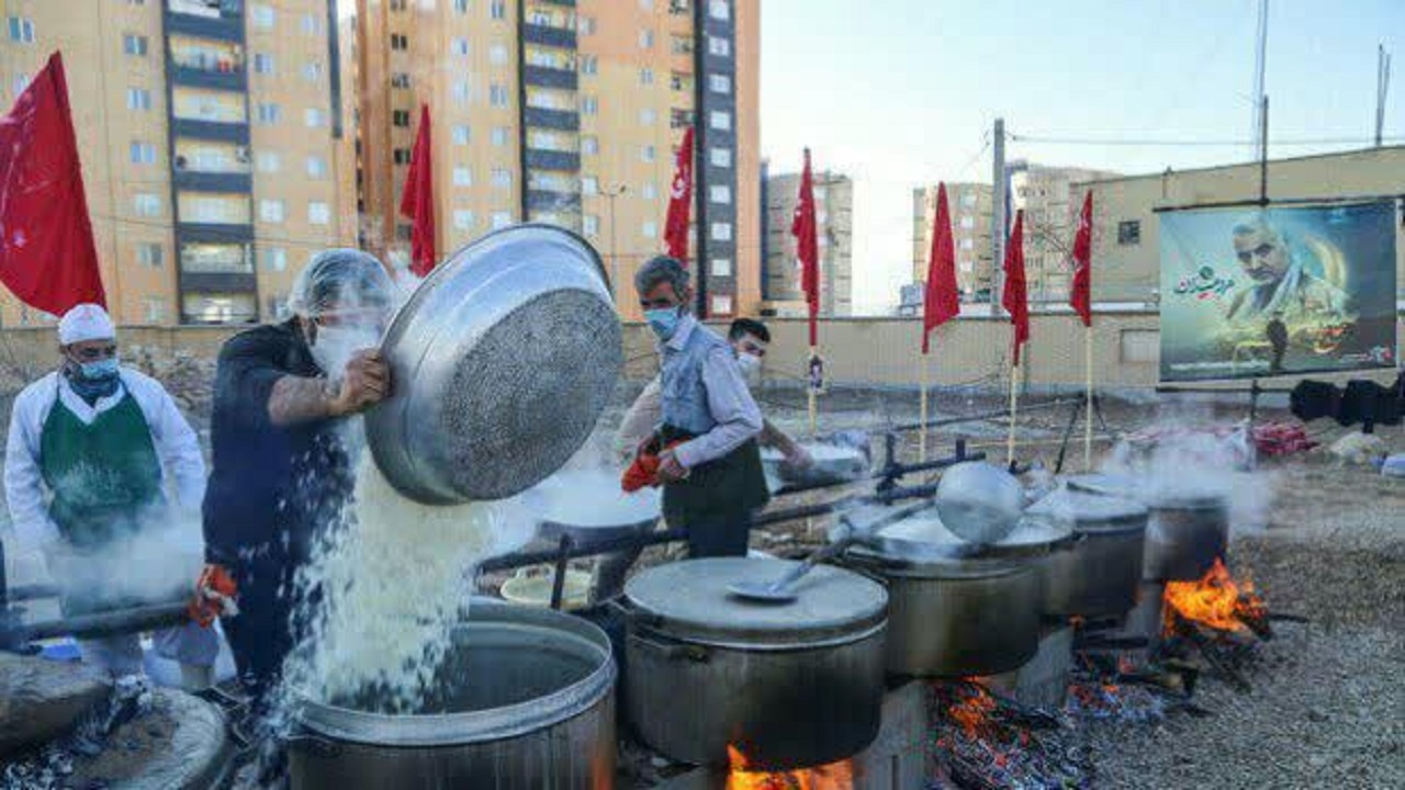 نذرواره ای به یاد ۷۲ شهید دشت کربلا