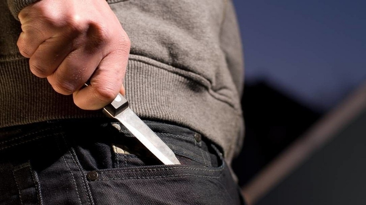 زن تنها، قربانی خشم راننده تاکسی اینترنتی شد
