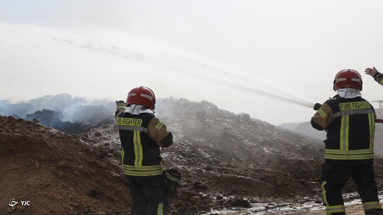 ۲۰ هکتار از مراتع روستای حصار بوکان در آتش سوخت
