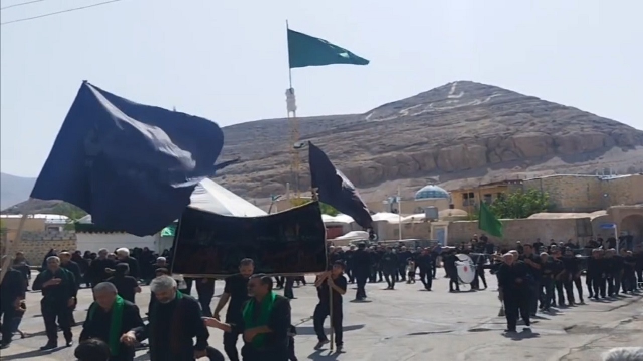 عزاداری ظهر عاشورای روستای براآن زیار به روایت فیلم