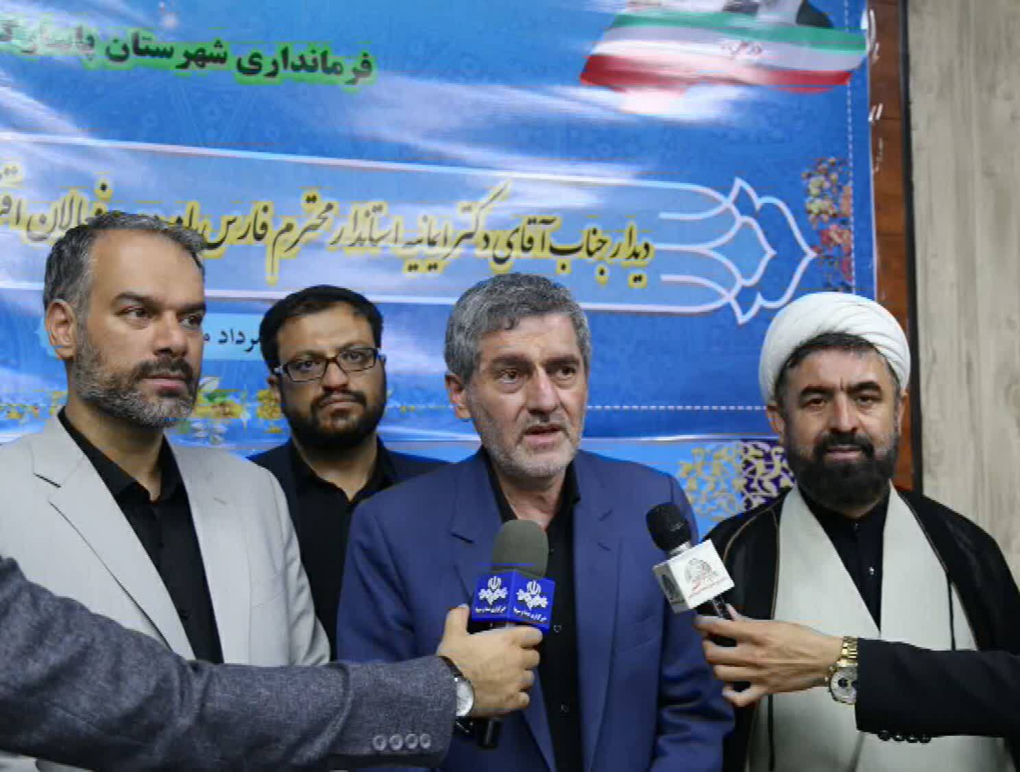 پاسارگاد سرزمین فرصت‌های گردشگری و صنایع‌دستی است