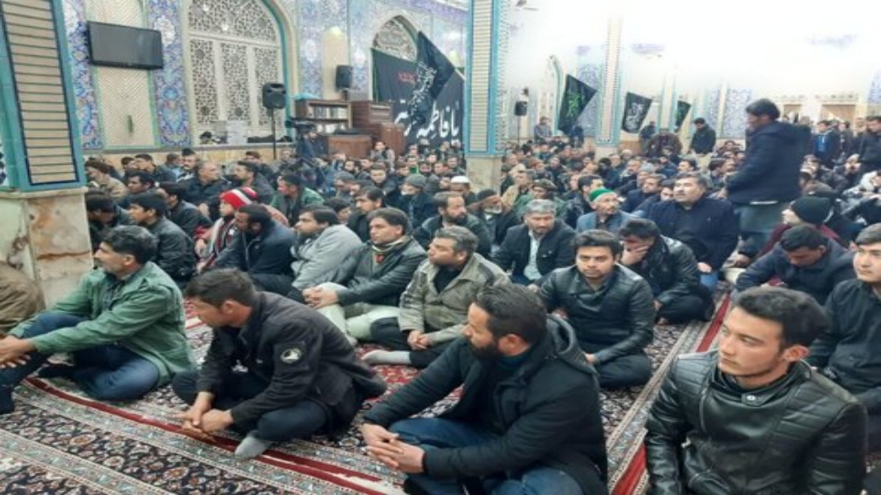 عزاداری مهاجران افغانستانی مقیم تهران + فیلم