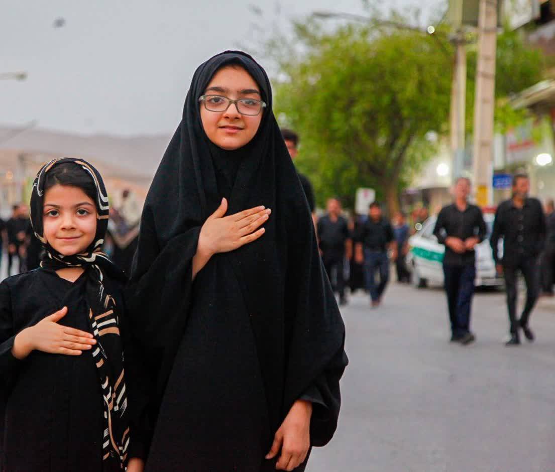 دختران حسینی