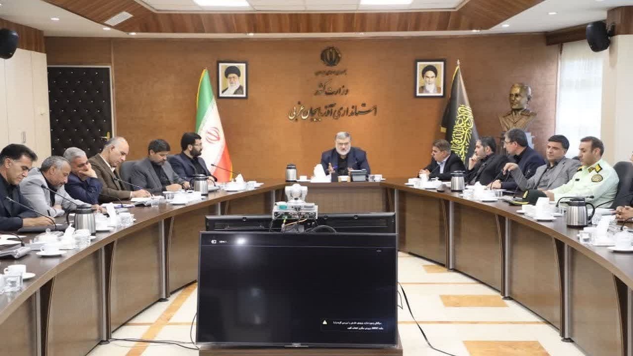 افراد فاقد توانایی بهره‌برداری از معادن سلب صلاحیت شوند