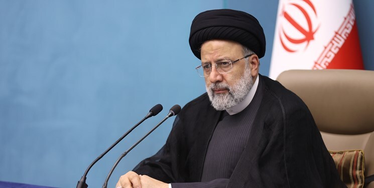 تملک واحد‌های تولیدی از سوی بانک‌ها خلاف سیاست اشتغال‌زایی است