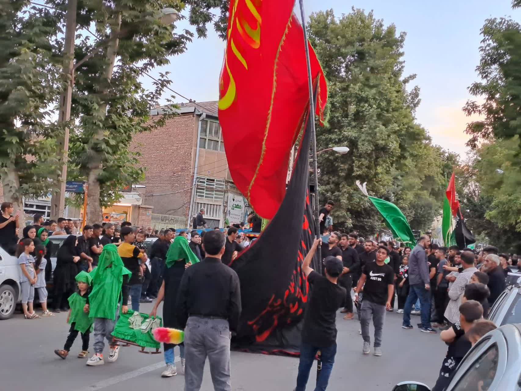 دسته های عزاداری ماه محرم در خوی
