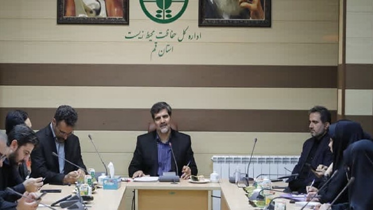 واحد‌های صنعتی و خدماتی استان قم پایش می‌شوند