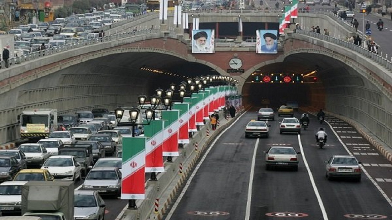 ترافیک سنگین در بزرگراه نواب و ورودی تونل توحید