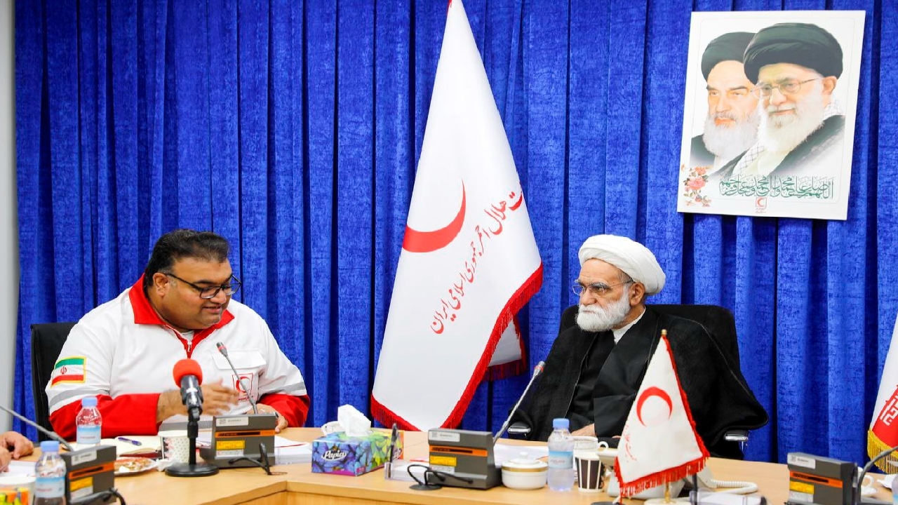 مساله اخلاق حرفه‌ای از موضوعات مهم و راهبردی در جمعیت هلال احمر است