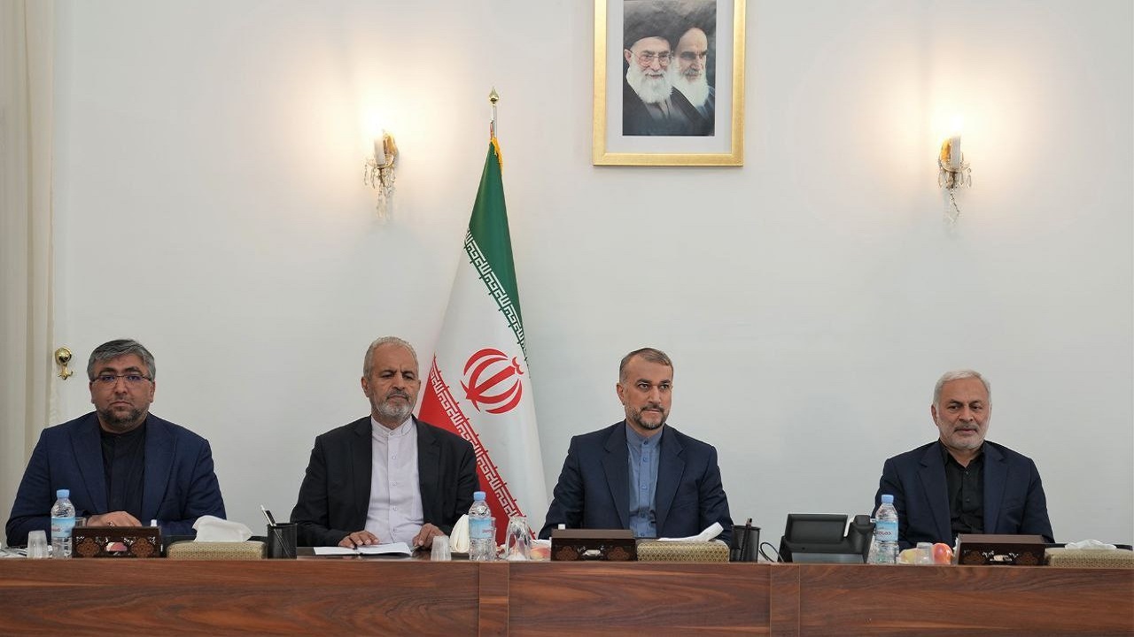 تاکید امیرعبداللهیان بر تعامل و همکاری هر چه بیشتر بین وزارت امور خارجه و مجلس