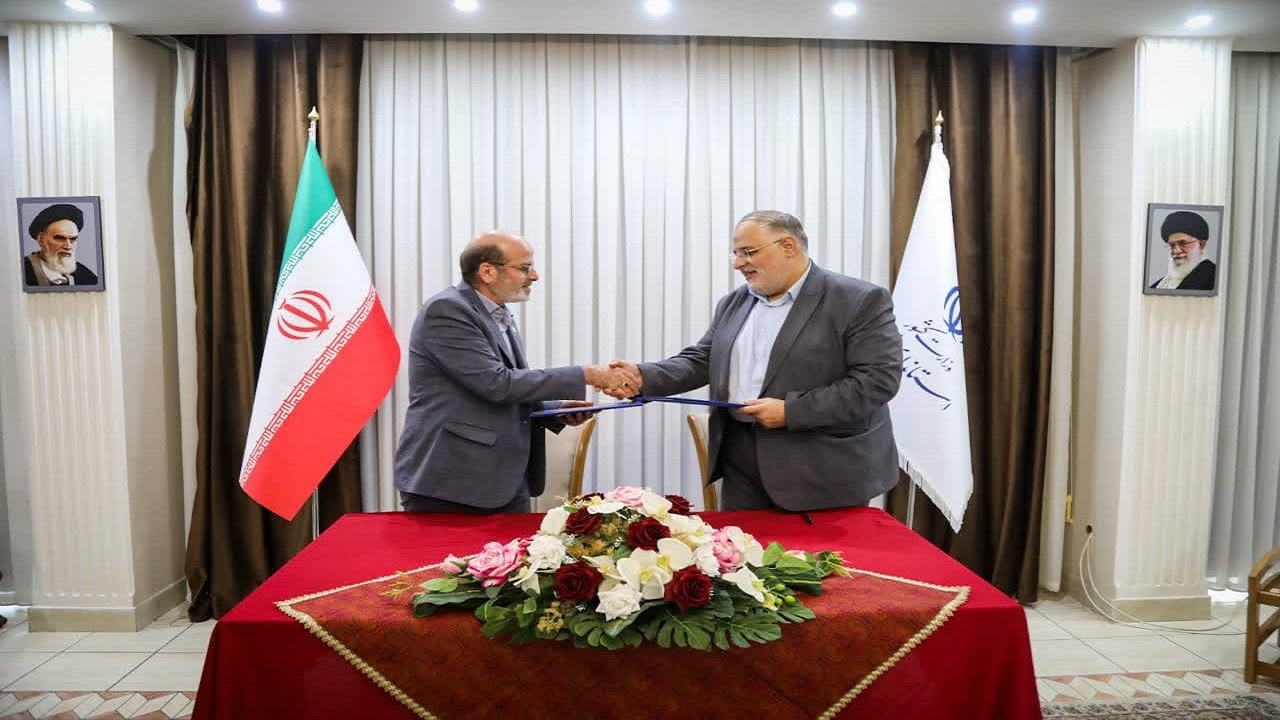 انعقاد تفاهم نامه همکاری استانداری قزوین و جهاد دانشگاهی 
