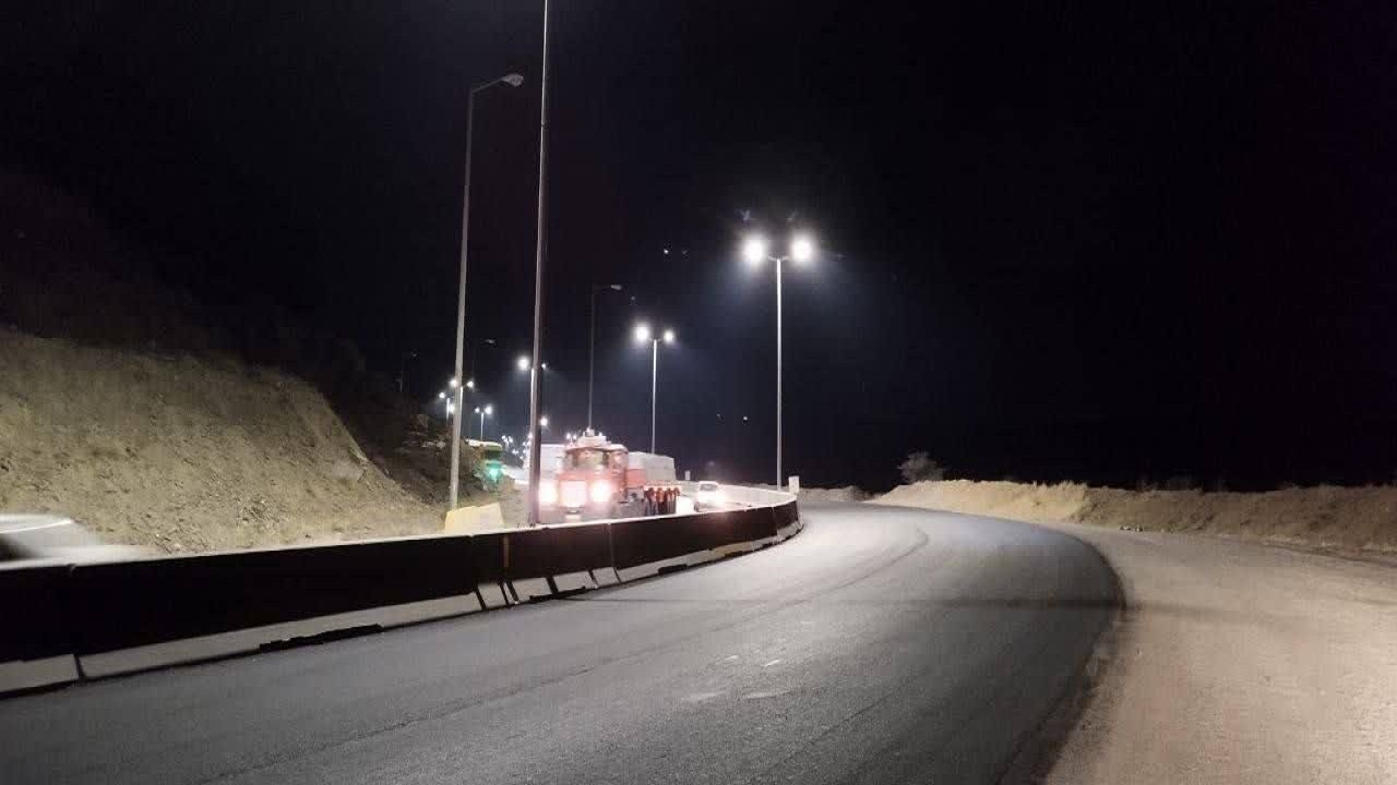 مشکل روشنایی گردنه اسدآباد حل شد