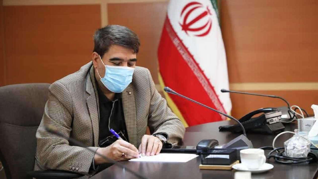 رئیس دانشگاه علوم پزشکی قم روز پزشک را تبریک گفت