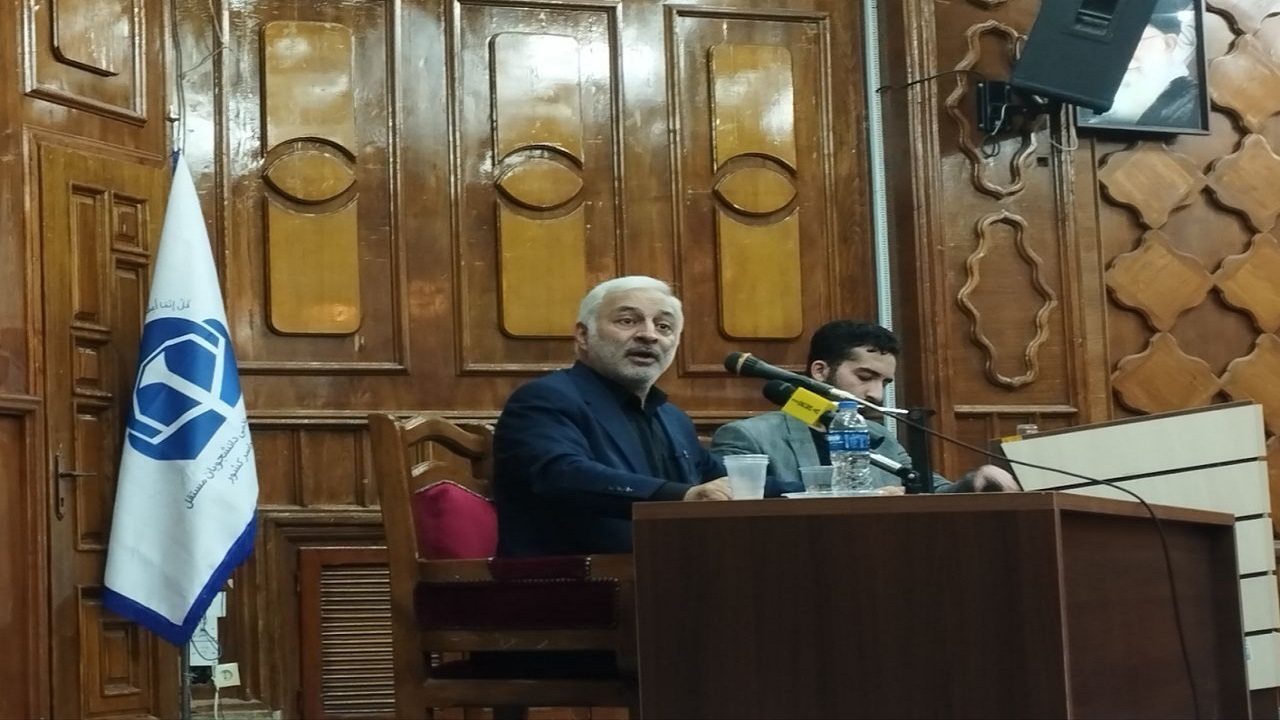 کمتر از یک درصد بودجه آموزش و پرورش صرف هزینه های فرهنگی می‌شود