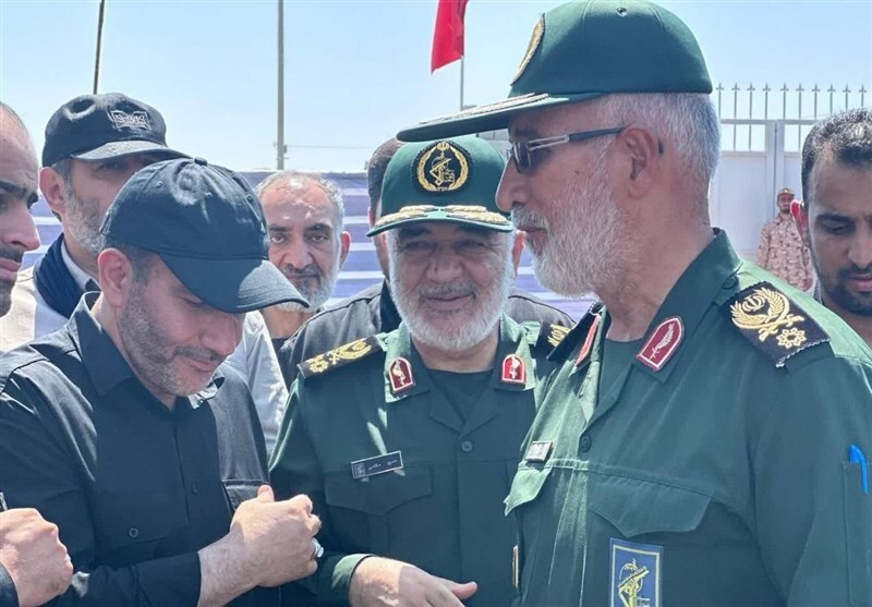 فرمانده کل سپاه به مرز خسروی رفت فرمانده کل سپاه به مرز خسروی رفت