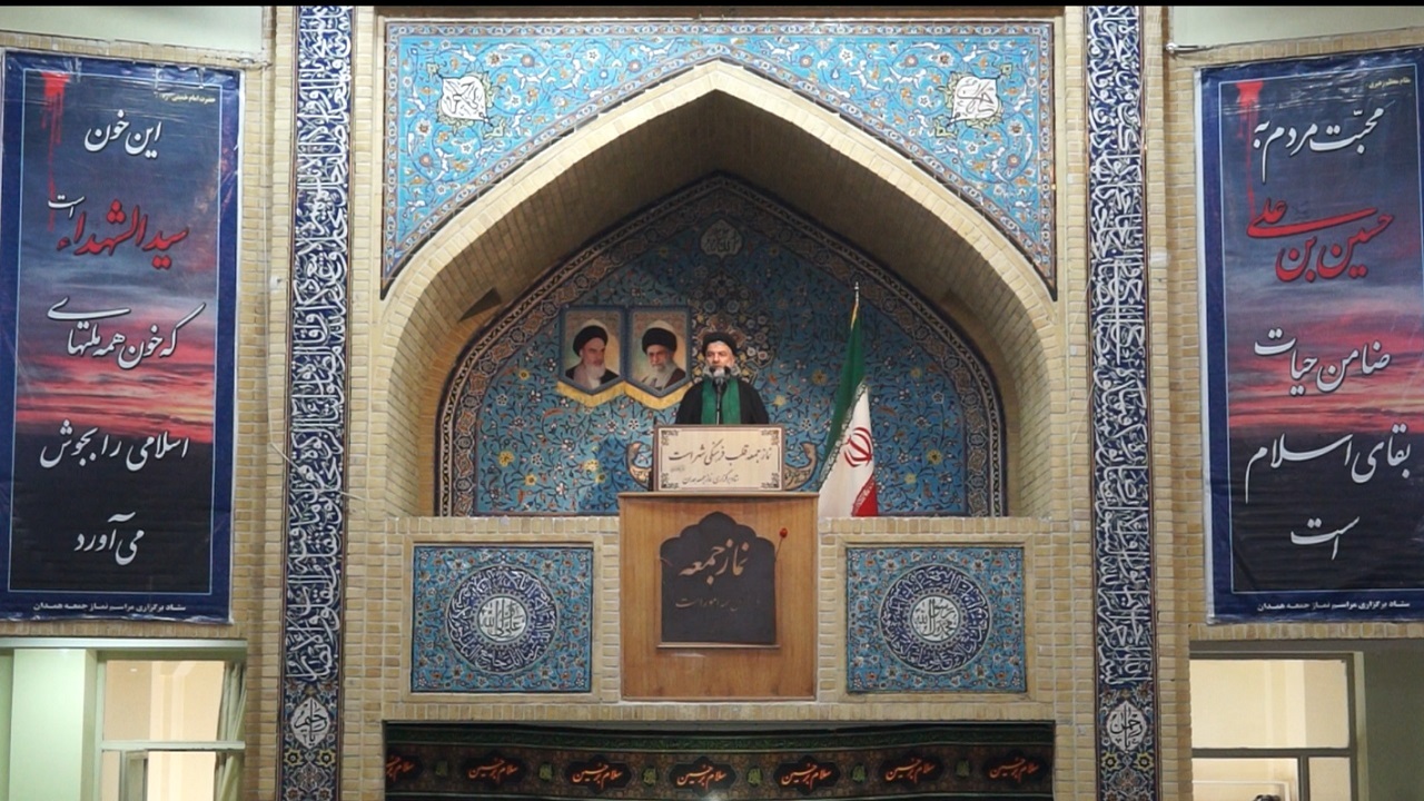 حفظ حجاب و حریم برای زنان و مردان در جامعه ضروری است
