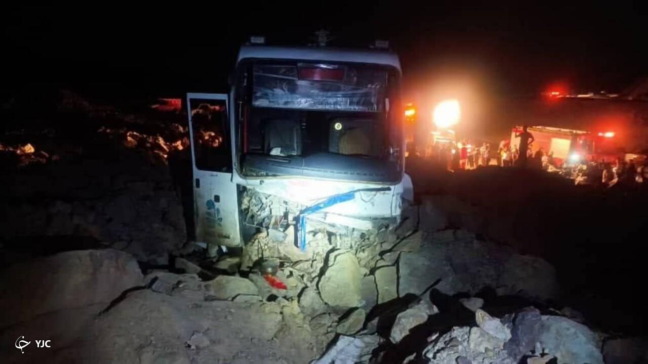 تصادف اتوبوس با پراید در جاده ارومیه، یک فوتی برجای گذاشت