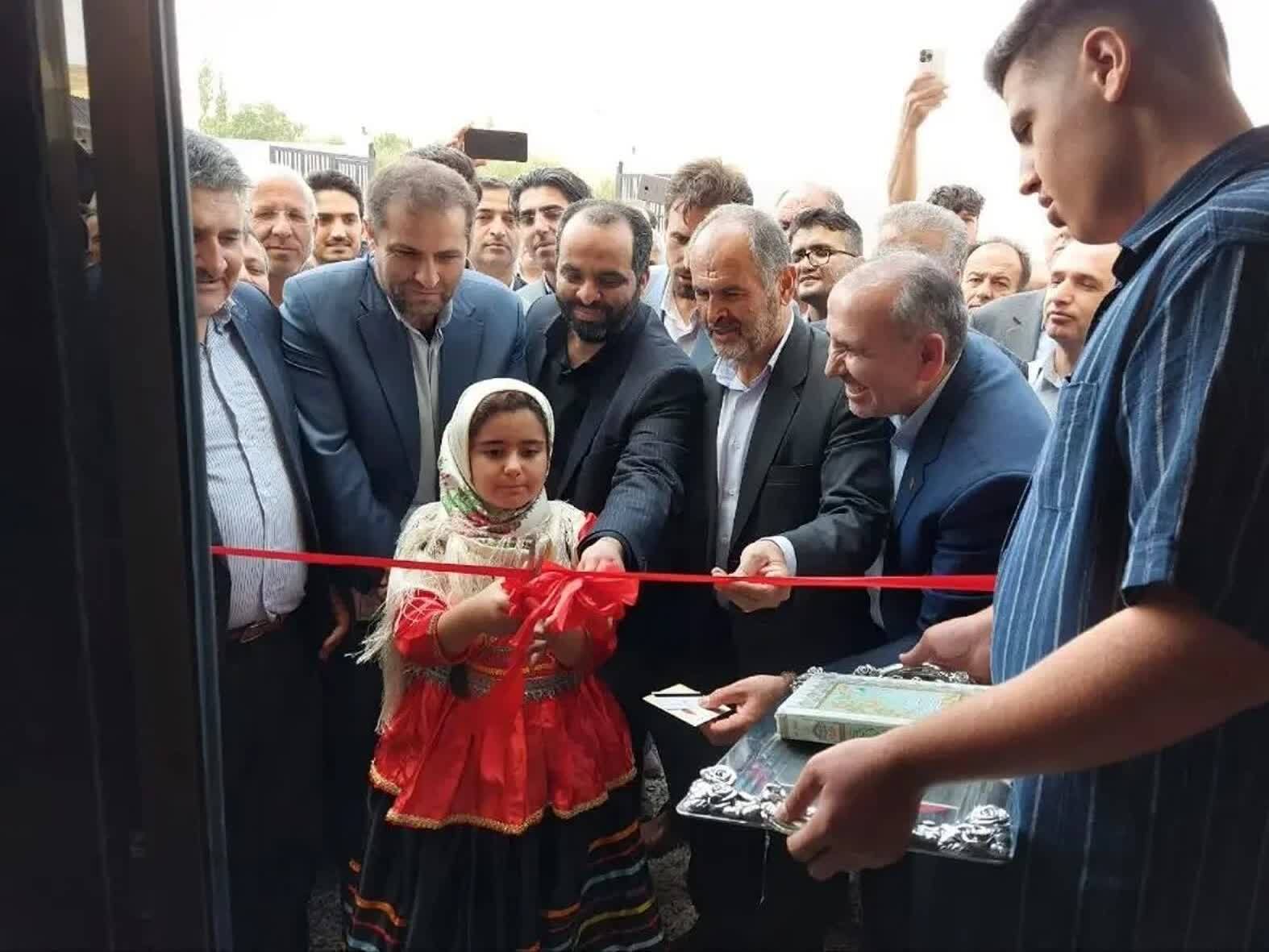 آغاز بهره‌برداری از پروژه‌های عمرانی و اقتصادی در خلخال