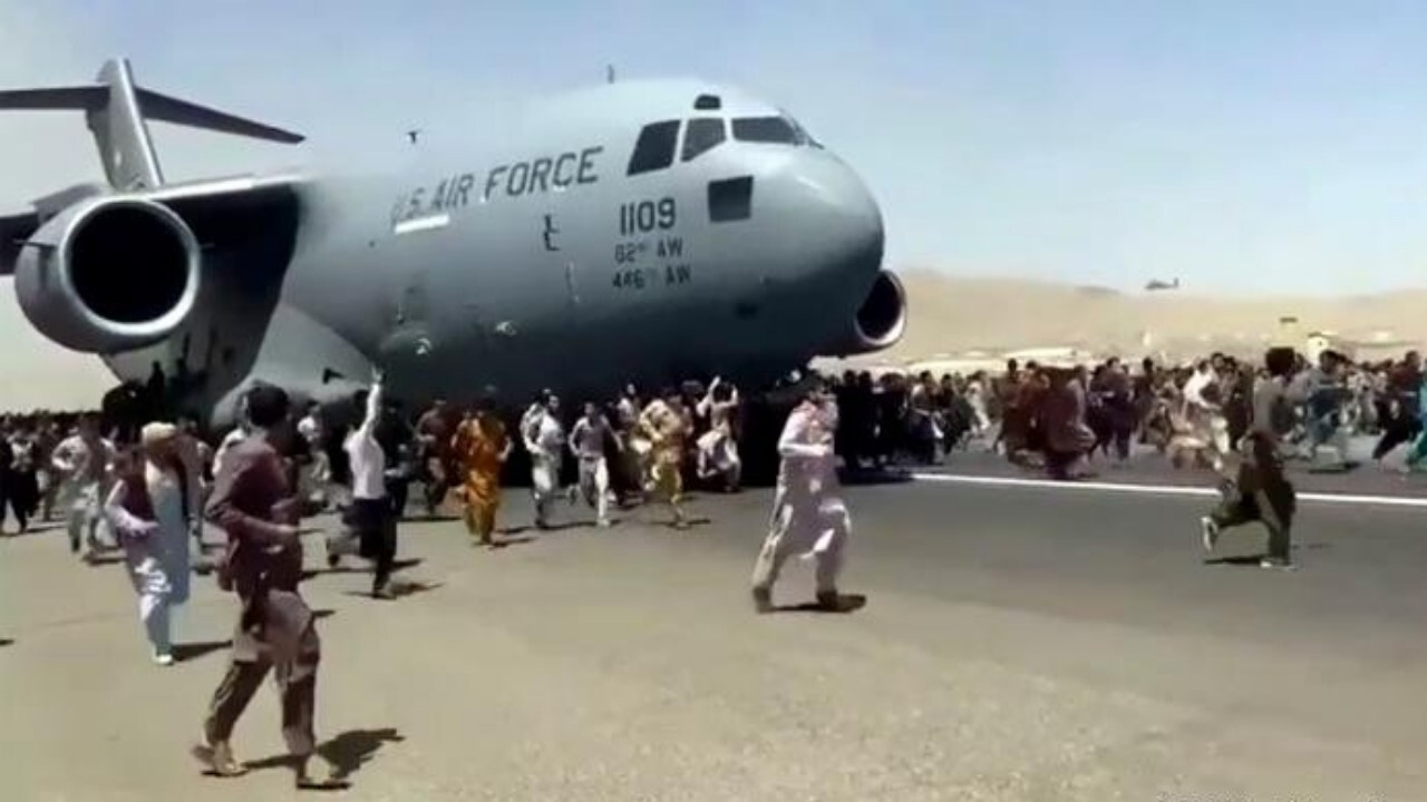 مجلس آمریکا از خلیلزاد و ۸ مقام دیگر در مورد خروج از افغانستان تحقیق می‌کند