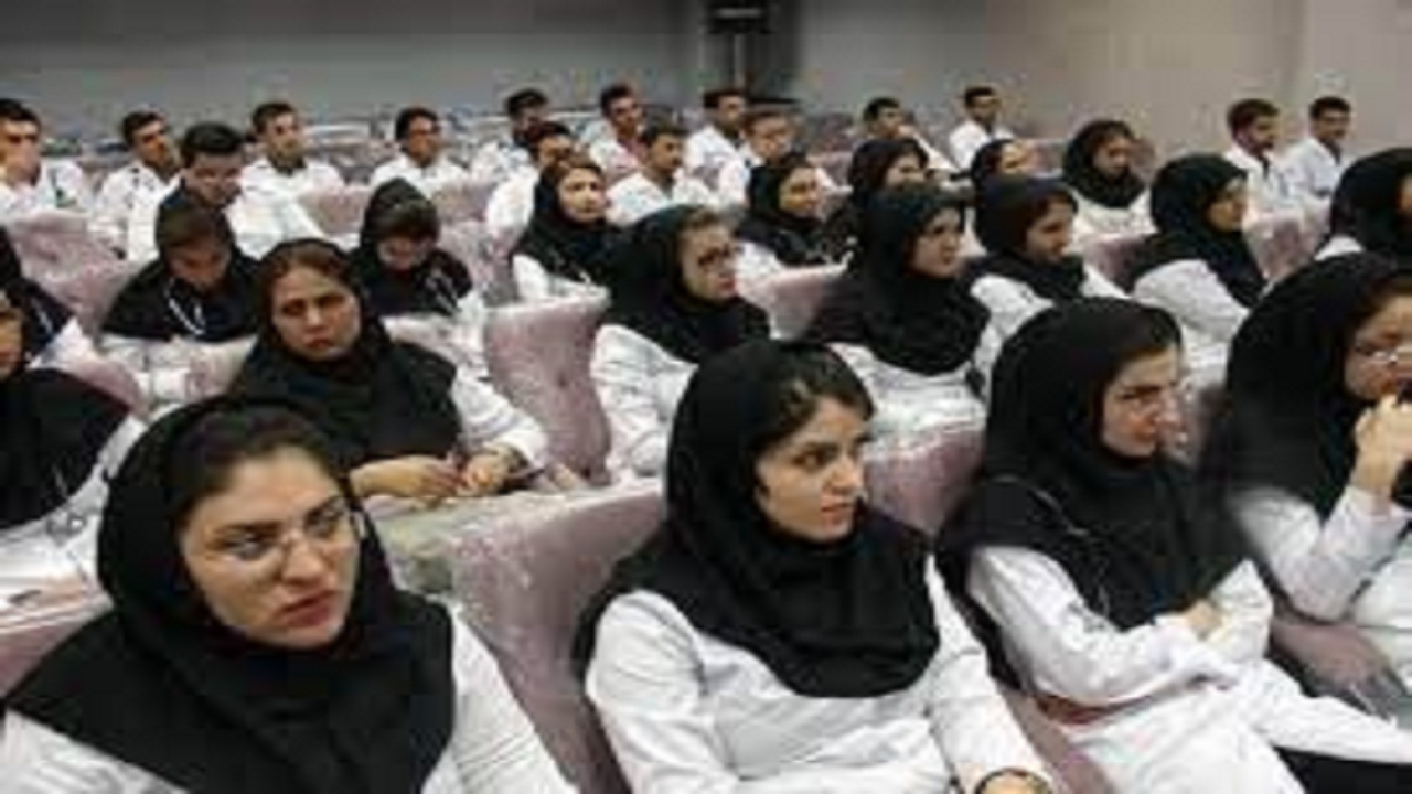 جذب نخبگان علمی برای فعالیت در بخش‌های مختلف دانشگاه علوم پزشکی تبریز