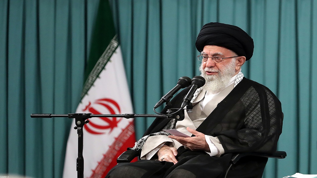 رهبر انقلاب: موکب داران در ایام اربعین کرامت و مودت را به بالاترین درجه رساندند + فیلم