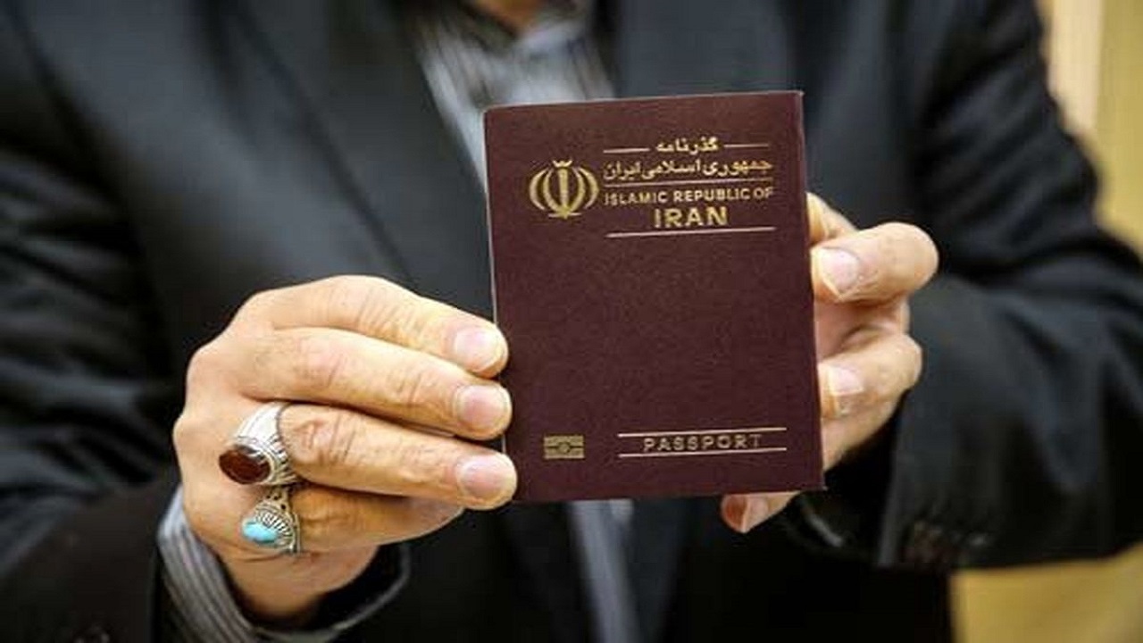 قرارگاه جهادی اربعین موکب شهید علی میرزایی ملایر  خدمات گذرنامه ای ارائه می دهد