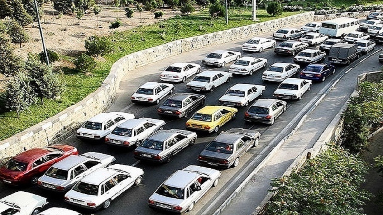ترافیک سنگین،جاده چالوس را یکطرفه کرد