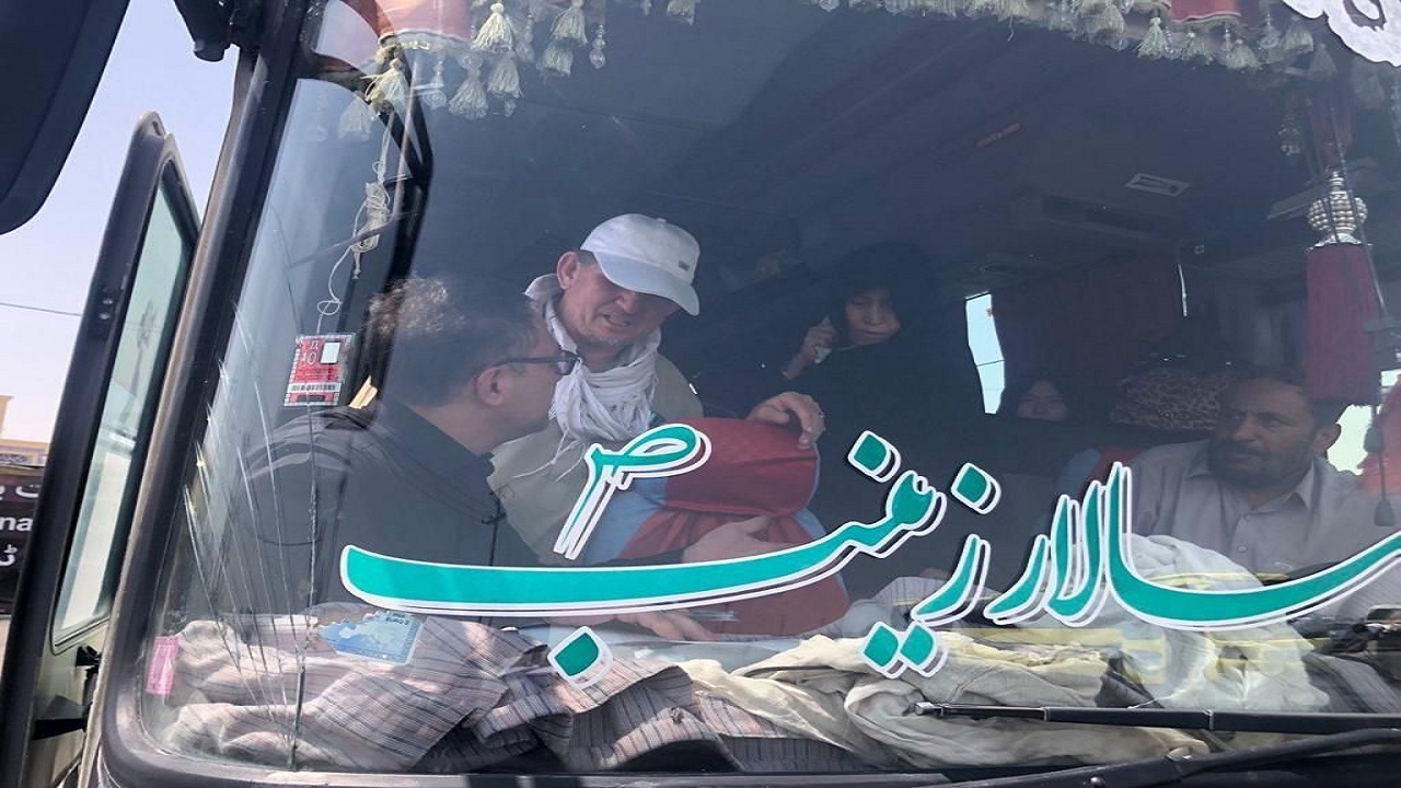 سوخترسانی به ۹۵ اتوبوس حامل زائران پاکستانی در جایگاه خلیج فارس میرجاوه