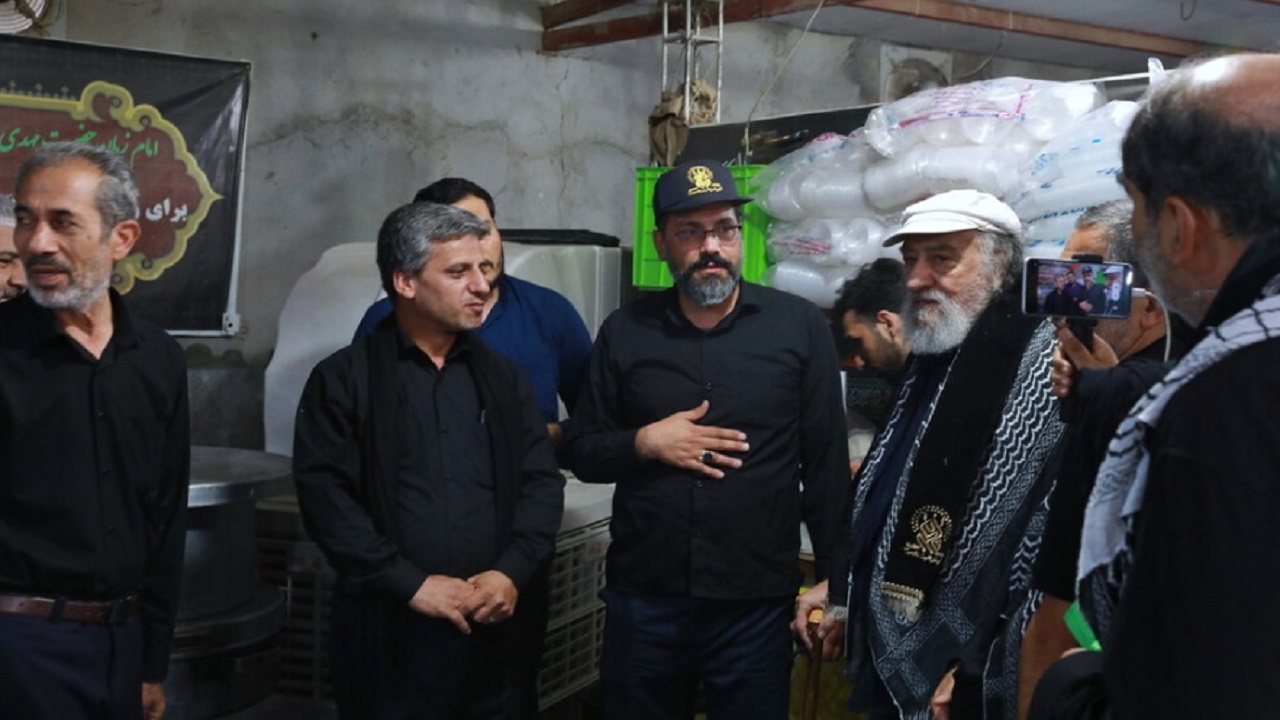 حضور داریوش ارجمند در موکب  آستان حضرت معصومه(س)