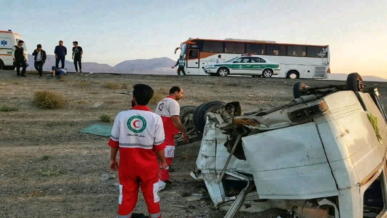 تصادف زنجیره‌ای ۳ خودرو در جنگل گلستان ۶ نفر را راهی بیمارستان کرد
