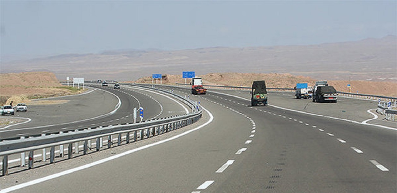 چهار خطه شدن۸۵ درصد راههای ارتباطی بین استانی اصفهان
