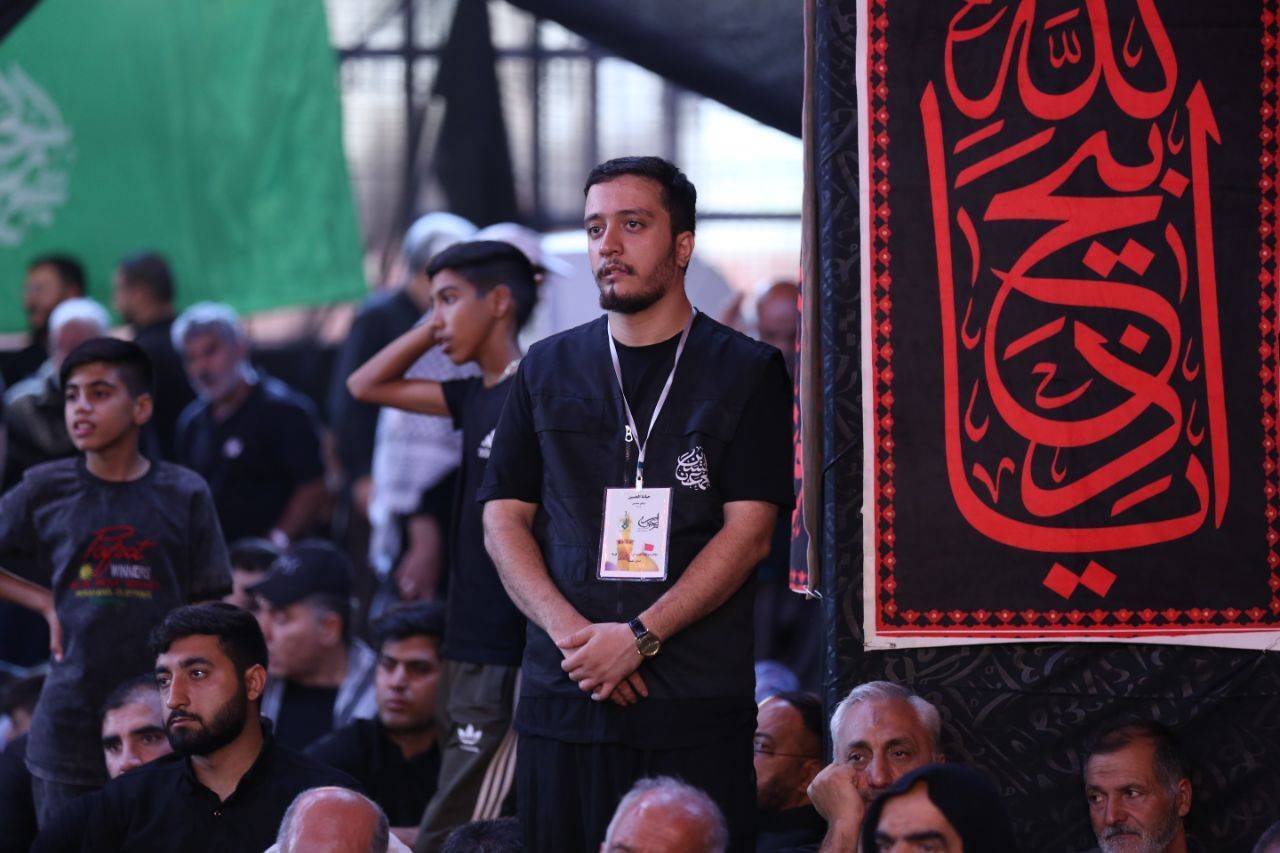 عزاداران حسینی در کربلای معلی