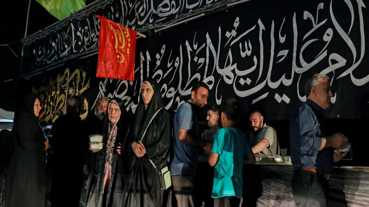 برگزاری اجتماع بزرگ به تو از دور سلام در روز اربعین حسینی