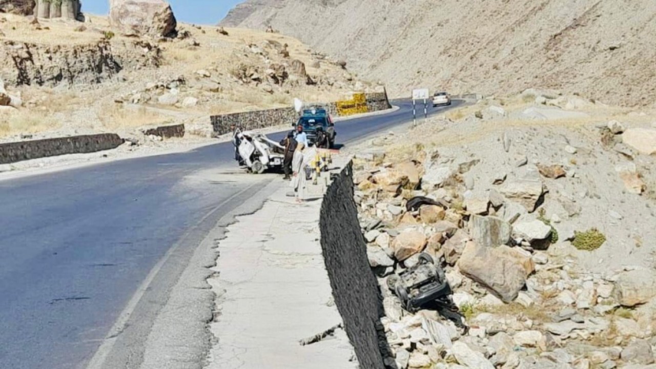 ۸ کشته و زخمی بر اثر رویداد ترافیکی در لغمان