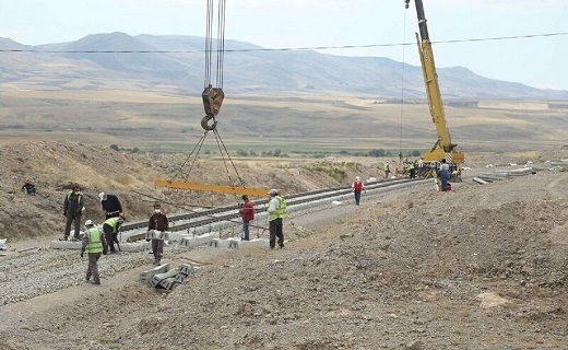 آغاز عملیات اجرایی راه آهن خراسان جنوبی با حضور رئیس جمهور
