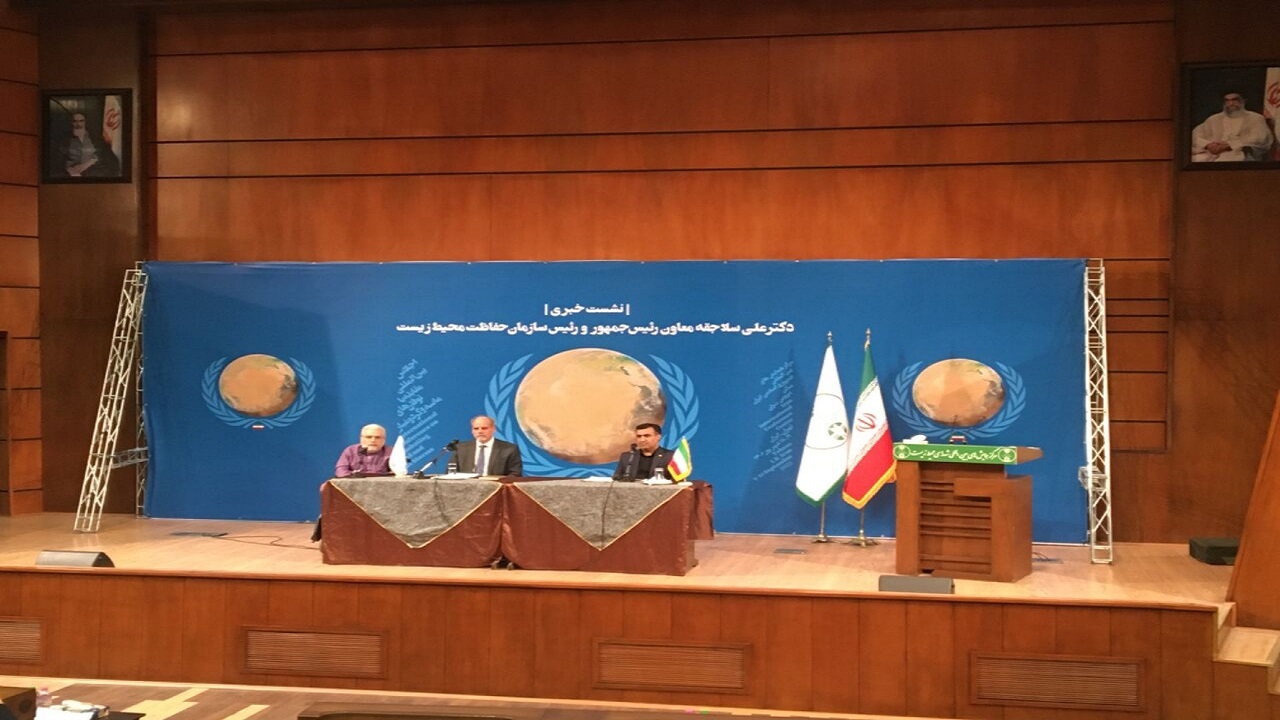 ایران تجارب خود در زمینه مقابله با گردوغبار را در اختیار کشور‌های دیگر قرار می‌دهد