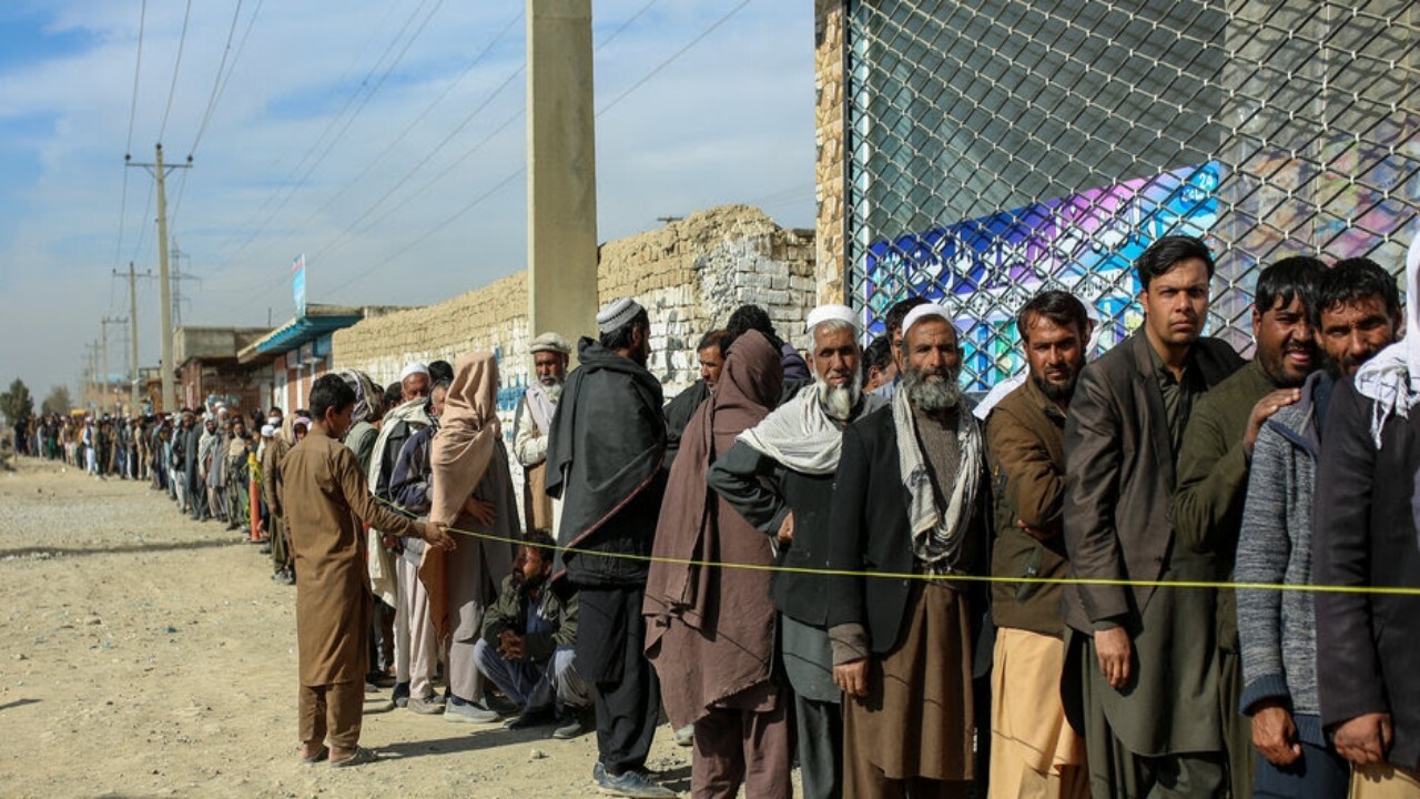 حذف ۱۰ میلیون افغانستانی از لیست کمک های برنامه جهانی غذا