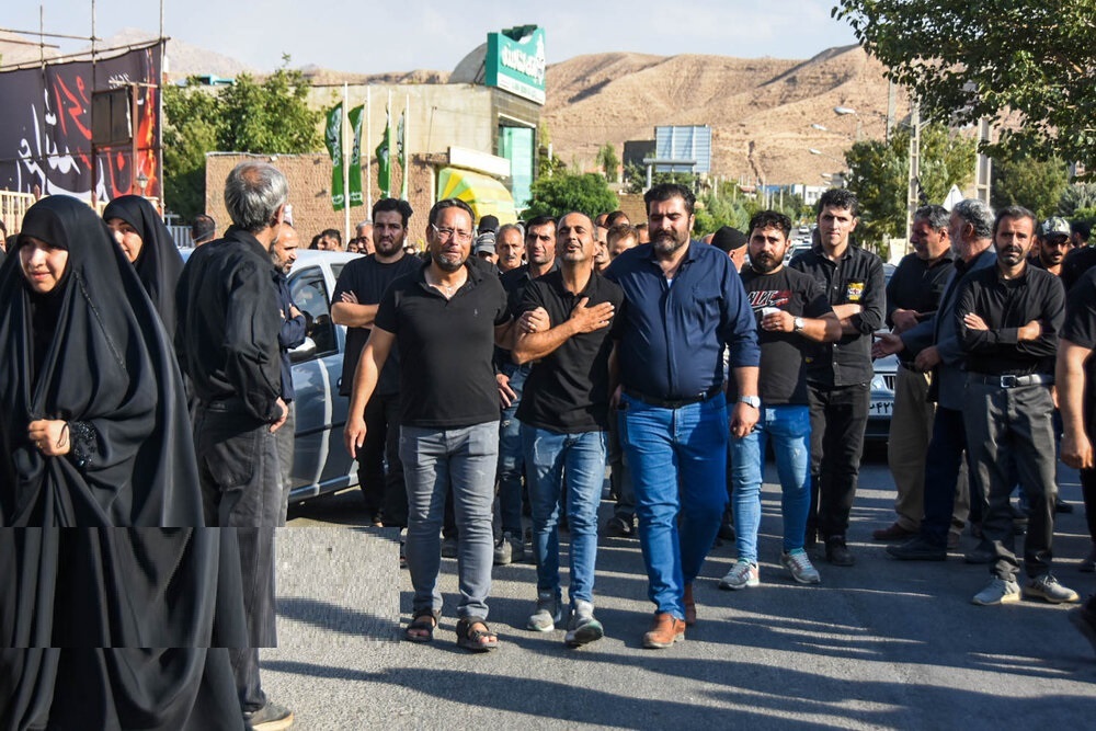 تشییع پیکر جانباختگان حادثه انفجار معدن طزره