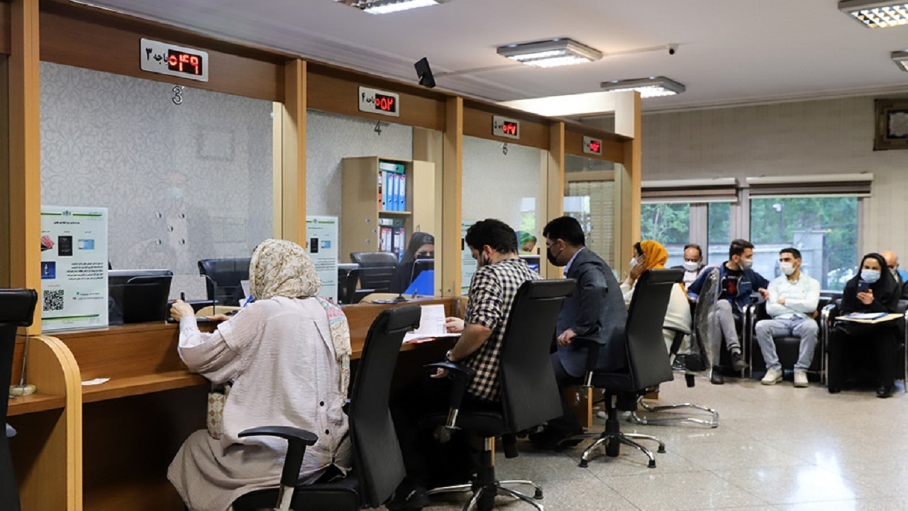 تکریم مراجعان در دفاتر خدمات الکترونیک قضایی الزامی است