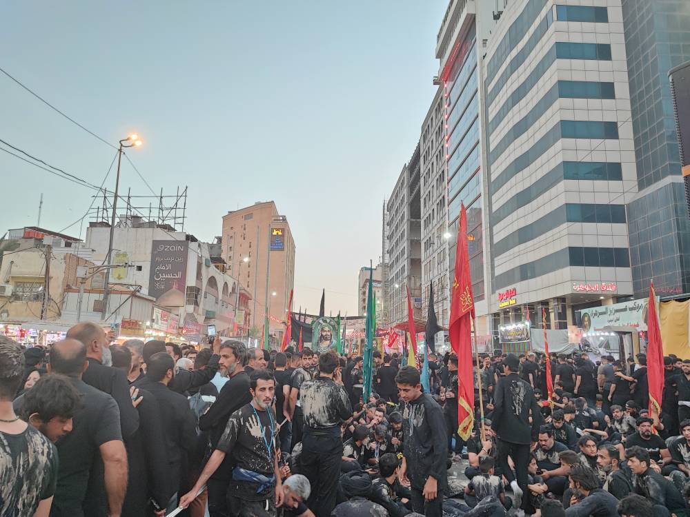 خیل عظیم جمعیت