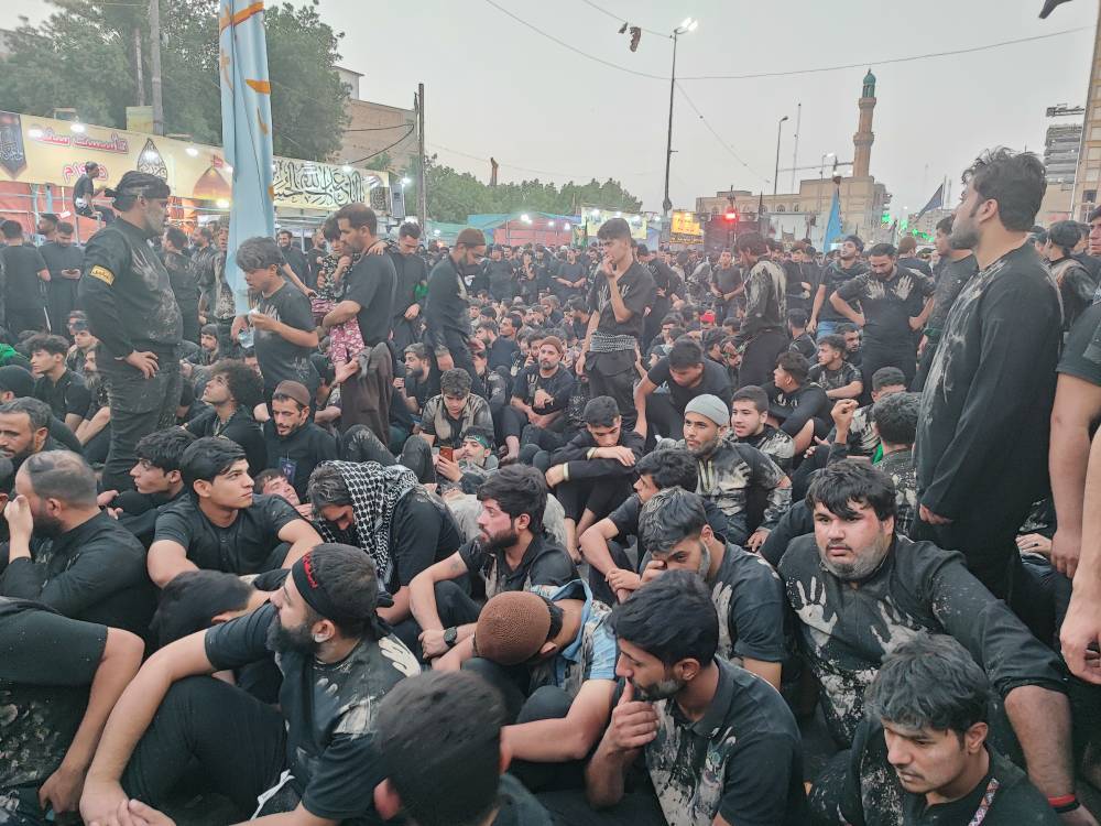 خیل عظیم زائران اربعین حسینی
