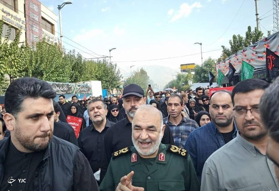 حضور سردار سلامی در اربعین