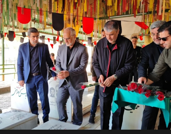 رئیس سازمان انرژی اتمی ایران وارد خوزستان شد